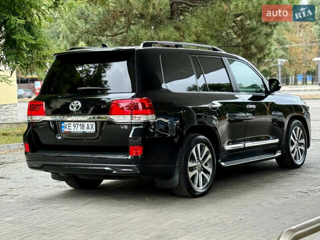 Черный Тойота Ленд Крузер, объемом двигателя 4.46 л и пробегом 118 тыс. км за 55500 $, фото 66 на Automoto.ua
