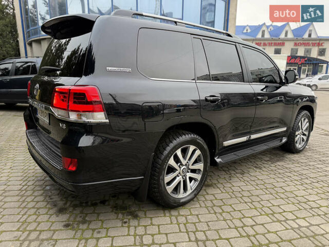 Черный Тойота Ленд Крузер, объемом двигателя 4.46 л и пробегом 200 тыс. км за 50500 $, фото 7 на Automoto.ua