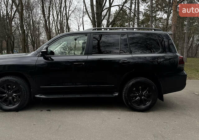 Черный Тойота Ленд Крузер, объемом двигателя 4.46 л и пробегом 217 тыс. км за 42999 $, фото 10 на Automoto.ua