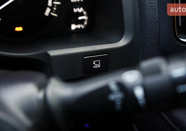 Черный Тойота Ленд Крузер, объемом двигателя 4.46 л и пробегом 149 тыс. км за 52700 $, фото 34 на Automoto.ua