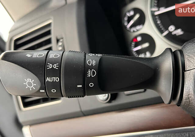 Черный Тойота Ленд Крузер, объемом двигателя 4.46 л и пробегом 184 тыс. км за 49950 $, фото 11 на Automoto.ua