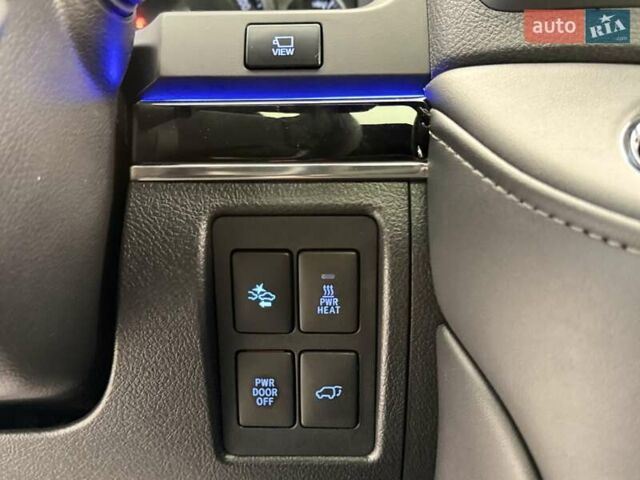 Чорний Тойота Ленд Крузер, об'ємом двигуна 4.46 л та пробігом 123 тис. км за 67400 $, фото 65 на Automoto.ua