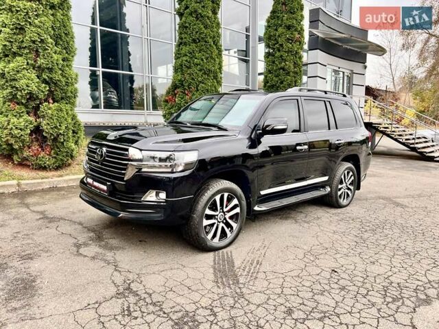 Чорний Тойота Ленд Крузер, об'ємом двигуна 4.46 л та пробігом 88 тис. км за 135000 $, фото 6 на Automoto.ua