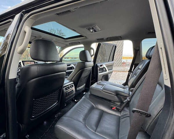 Чорний Тойота Ленд Крузер, об'ємом двигуна 4.46 л та пробігом 260 тис. км за 49999 $, фото 128 на Automoto.ua