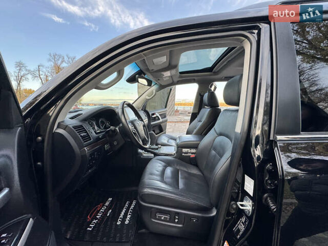 Чорний Тойота Ленд Крузер, об'ємом двигуна 4.46 л та пробігом 260 тис. км за 49999 $, фото 121 на Automoto.ua