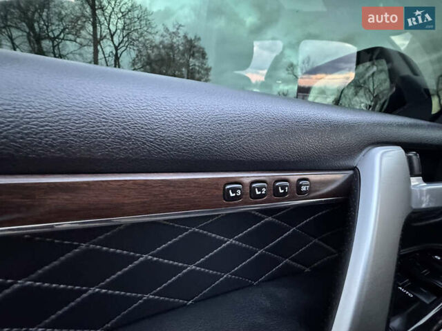 Чорний Тойота Ленд Крузер, об'ємом двигуна 4.46 л та пробігом 177 тис. км за 49999 $, фото 30 на Automoto.ua