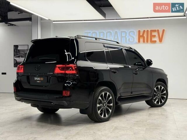 Чорний Тойота Ленд Крузер, об'ємом двигуна 4.46 л та пробігом 123 тис. км за 67400 $, фото 5 на Automoto.ua