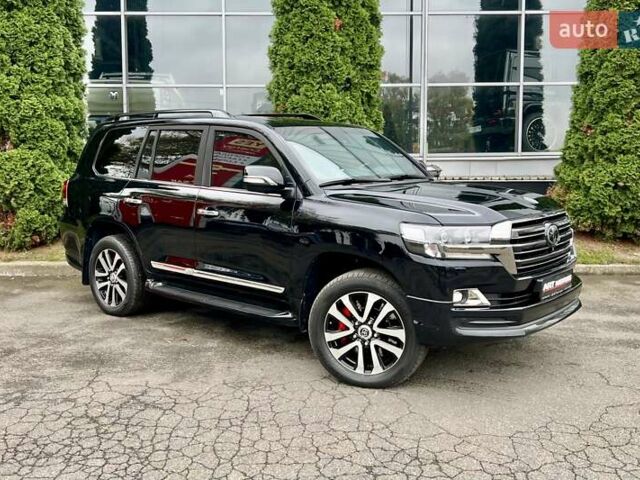 Чорний Тойота Ленд Крузер, об'ємом двигуна 4.46 л та пробігом 88 тис. км за 135000 $, фото 2 на Automoto.ua