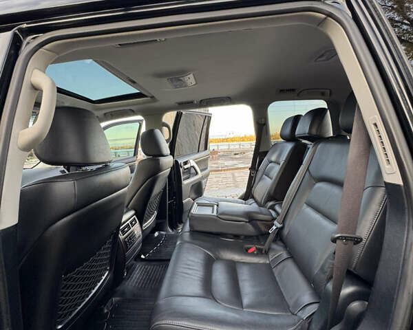 Чорний Тойота Ленд Крузер, об'ємом двигуна 4.46 л та пробігом 260 тис. км за 49999 $, фото 129 на Automoto.ua