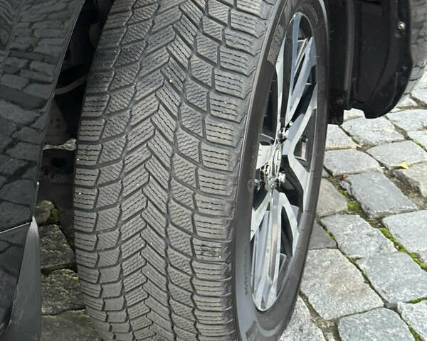 Чорний Тойота Ленд Крузер, об'ємом двигуна 4.46 л та пробігом 177 тис. км за 49999 $, фото 83 на Automoto.ua