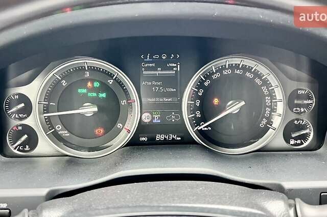 Чорний Тойота Ленд Крузер, об'ємом двигуна 4.46 л та пробігом 88 тис. км за 129999 $, фото 37 на Automoto.ua