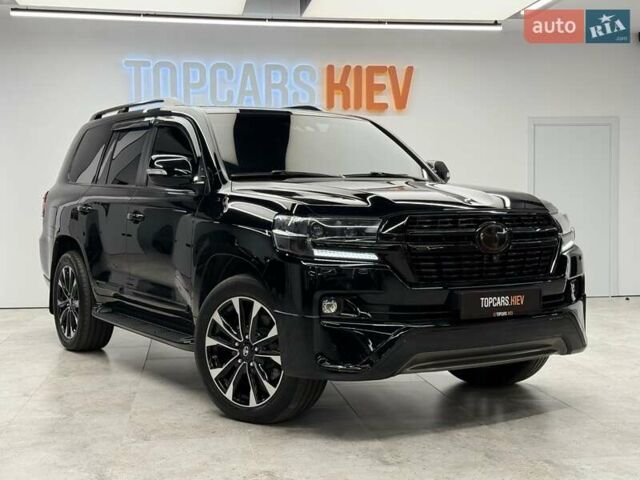 Чорний Тойота Ленд Крузер, об'ємом двигуна 4.46 л та пробігом 123 тис. км за 67400 $, фото 2 на Automoto.ua