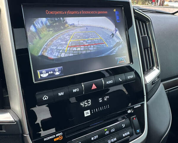 Чорний Тойота Ленд Крузер, об'ємом двигуна 4.46 л та пробігом 260 тис. км за 49999 $, фото 78 на Automoto.ua