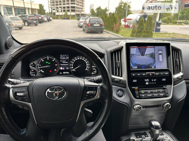 Черный Тойота Ленд Крузер, объемом двигателя 4.46 л и пробегом 158 тыс. км за 55900 $, фото 8 на Automoto.ua