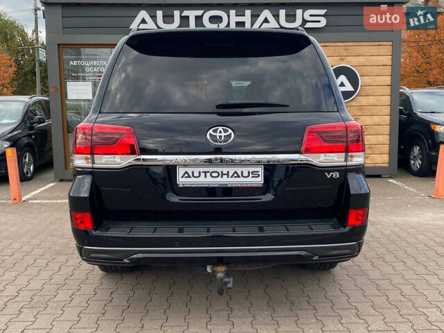 Черный Тойота Ленд Крузер, объемом двигателя 4.46 л и пробегом 232 тыс. км за 50500 $, фото 6 на Automoto.ua