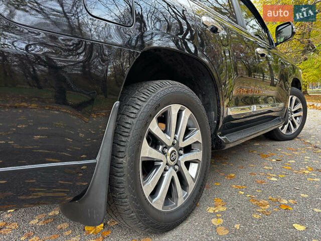 Чорний Тойота Ленд Крузер, об'ємом двигуна 4.5 л та пробігом 202 тис. км за 54990 $, фото 11 на Automoto.ua