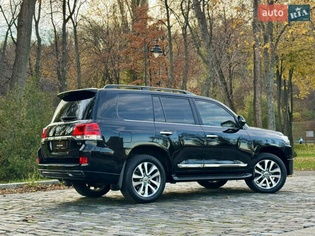 Чорний Тойота Ленд Крузер, об'ємом двигуна 4.46 л та пробігом 260 тис. км за 49999 $, фото 8 на Automoto.ua