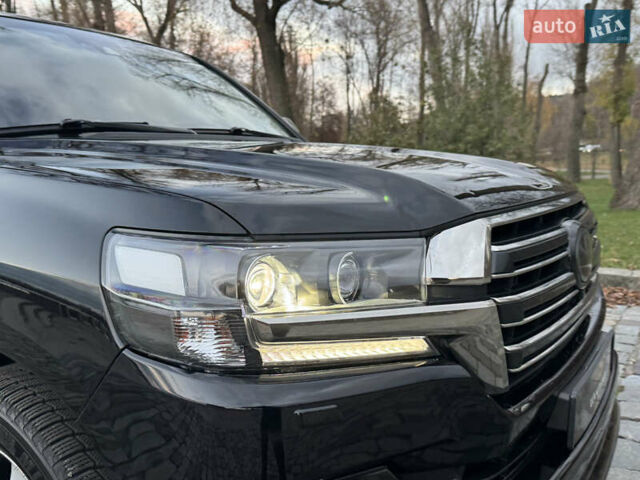 Чорний Тойота Ленд Крузер, об'ємом двигуна 4.46 л та пробігом 177 тис. км за 49999 $, фото 73 на Automoto.ua