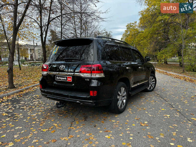 Чорний Тойота Ленд Крузер, об'ємом двигуна 4.5 л та пробігом 202 тис. км за 54990 $, фото 4 на Automoto.ua