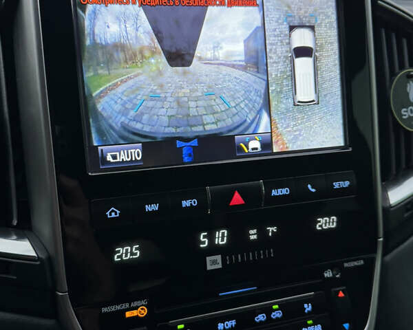 Чорний Тойота Ленд Крузер, об'ємом двигуна 4.46 л та пробігом 177 тис. км за 49999 $, фото 80 на Automoto.ua