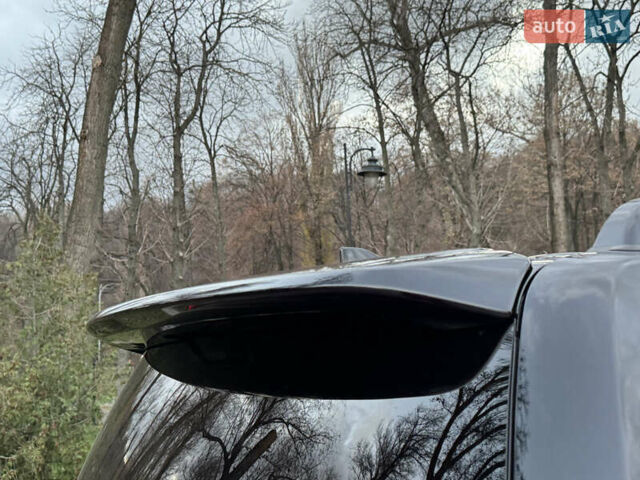 Чорний Тойота Ленд Крузер, об'ємом двигуна 4.46 л та пробігом 177 тис. км за 49999 $, фото 62 на Automoto.ua