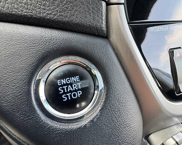 Чорний Тойота Ленд Крузер, об'ємом двигуна 4.46 л та пробігом 260 тис. км за 49999 $, фото 46 на Automoto.ua