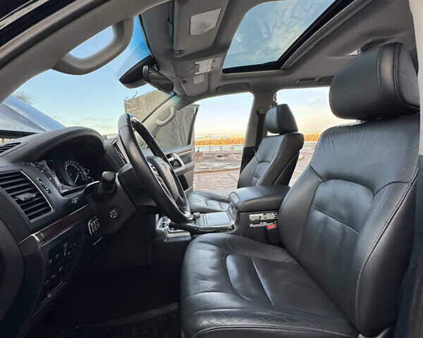 Чорний Тойота Ленд Крузер, об'ємом двигуна 4.46 л та пробігом 260 тис. км за 49999 $, фото 116 на Automoto.ua