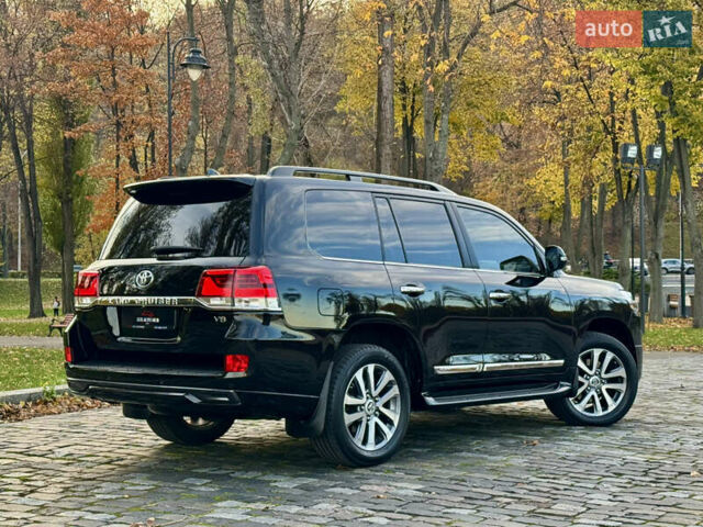Чорний Тойота Ленд Крузер, об'ємом двигуна 4.46 л та пробігом 260 тис. км за 49999 $, фото 148 на Automoto.ua