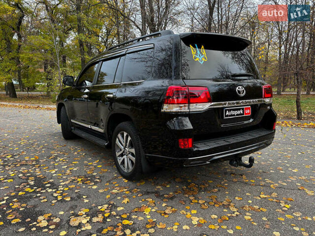 Чорний Тойота Ленд Крузер, об'ємом двигуна 4.5 л та пробігом 202 тис. км за 54990 $, фото 2 на Automoto.ua