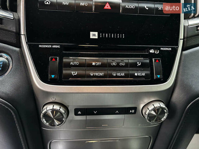 Чорний Тойота Ленд Крузер, об'ємом двигуна 4.5 л та пробігом 202 тис. км за 54990 $, фото 23 на Automoto.ua