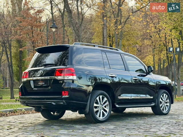 Чорний Тойота Ленд Крузер, об'ємом двигуна 4.46 л та пробігом 260 тис. км за 49999 $, фото 4 на Automoto.ua