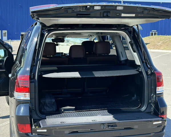 Чорний Тойота Ленд Крузер, об'ємом двигуна 4.46 л та пробігом 100 тис. км за 72000 $, фото 4 на Automoto.ua