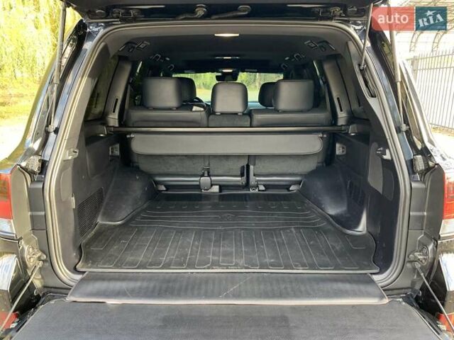 Черный Тойота Ленд Крузер, объемом двигателя 4.46 л и пробегом 190 тыс. км за 58888 $, фото 56 на Automoto.ua