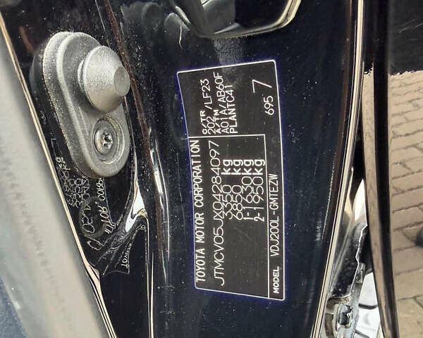 Черный Тойота Ленд Крузер, объемом двигателя 4.46 л и пробегом 93 тыс. км за 63999 $, фото 29 на Automoto.ua