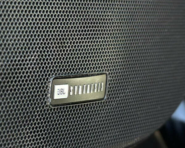 Чорний Тойота Ленд Крузер, об'ємом двигуна 4.46 л та пробігом 100 тис. км за 72000 $, фото 16 на Automoto.ua