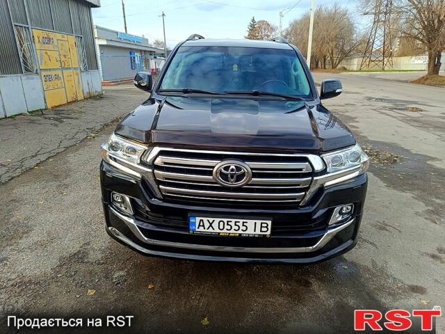Черный Тойота Ленд Крузер, объемом двигателя 4.5 л и пробегом 70 тыс. км за 63500 $, фото 1 на Automoto.ua