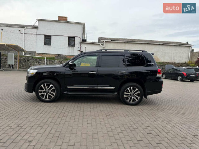 Черный Тойота Ленд Крузер, объемом двигателя 4.46 л и пробегом 93 тыс. км за 63999 $, фото 11 на Automoto.ua