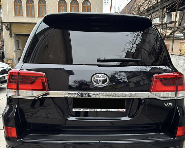 Чорний Тойота Ленд Крузер, об'ємом двигуна 4.46 л та пробігом 8 тис. км за 95000 $, фото 1 на Automoto.ua