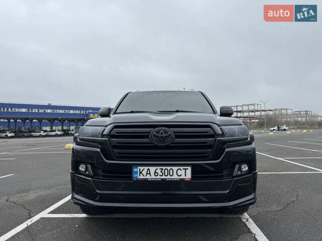 Чорний Тойота Ленд Крузер, об'ємом двигуна 4.61 л та пробігом 115 тис. км за 55000 $, фото 3 на Automoto.ua