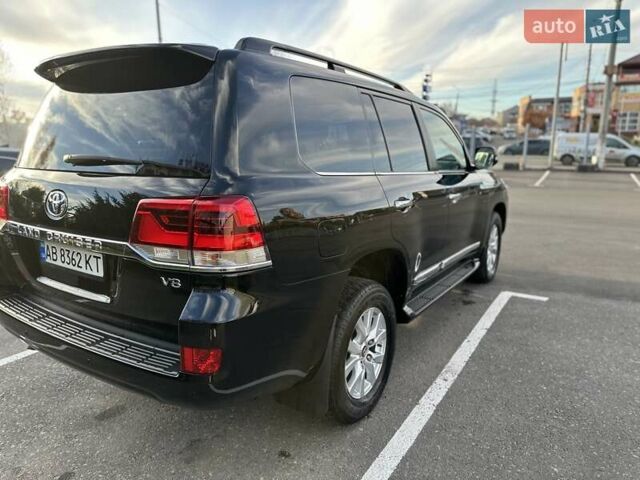 Черный Тойота Ленд Крузер, объемом двигателя 4.46 л и пробегом 95 тыс. км за 57500 $, фото 9 на Automoto.ua