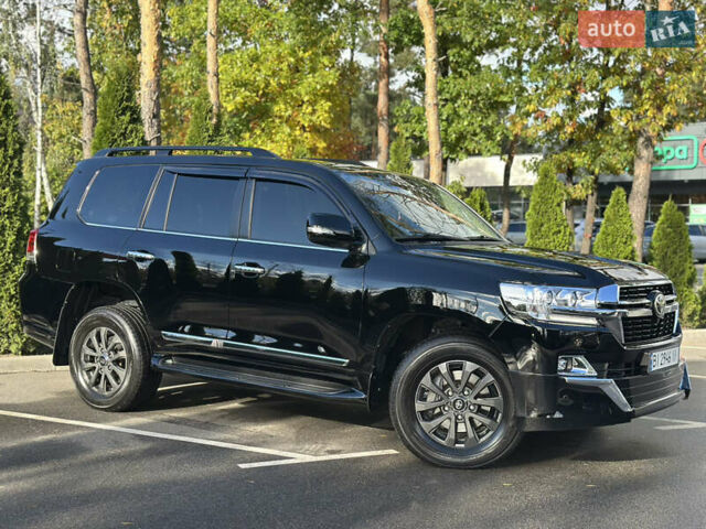 Тойота Ленд Крузер 2019 у Києві на Automoto.ua Чорний Тойота Ленд Крузер, об'ємом двигуна 4.46 л та пробігом 78 тис. км за 55800 $, фото 10 на Automoto.ua