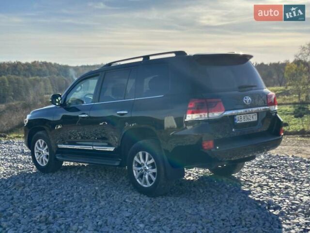 Черный Тойота Ленд Крузер, объемом двигателя 4.46 л и пробегом 95 тыс. км за 57500 $, фото 45 на Automoto.ua