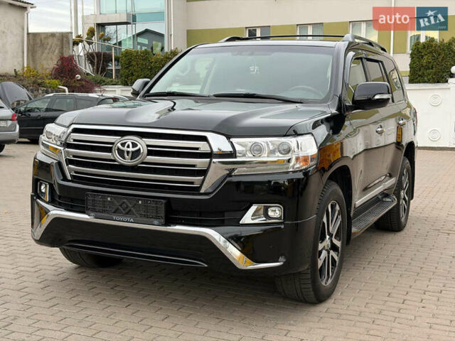 Черный Тойота Ленд Крузер, объемом двигателя 4.46 л и пробегом 93 тыс. км за 63999 $, фото 19 на Automoto.ua