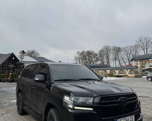 Черный Тойота Ленд Крузер, объемом двигателя 4.5 л и пробегом 188 тыс. км за 63500 $, фото 1 на Automoto.ua