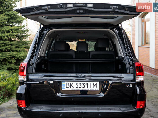 Чорний Тойота Ленд Крузер, об'ємом двигуна 4.5 л та пробігом 82 тис. км за 57900 $, фото 10 на Automoto.ua