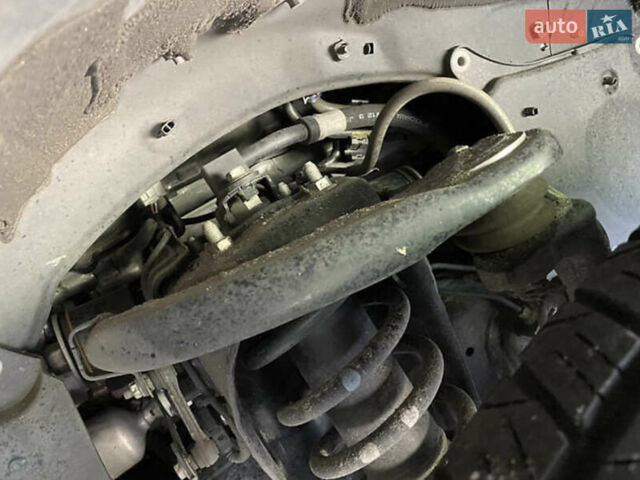 Черный Тойота Ленд Крузер, объемом двигателя 4.46 л и пробегом 58 тыс. км за 73000 $, фото 30 на Automoto.ua