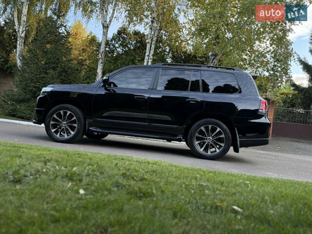 Тойота Ленд Крузер 2020 у Києві на Automoto.ua Чорний Тойота Ленд Крузер, об'ємом двигуна 4.46 л та пробігом 75 тис. км за 67000 $, фото 8 на Automoto.ua
