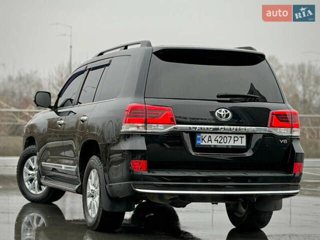 Черный Тойота Ленд Крузер, объемом двигателя 4.61 л и пробегом 67 тыс. км за 62800 $, фото 24 на Automoto.ua