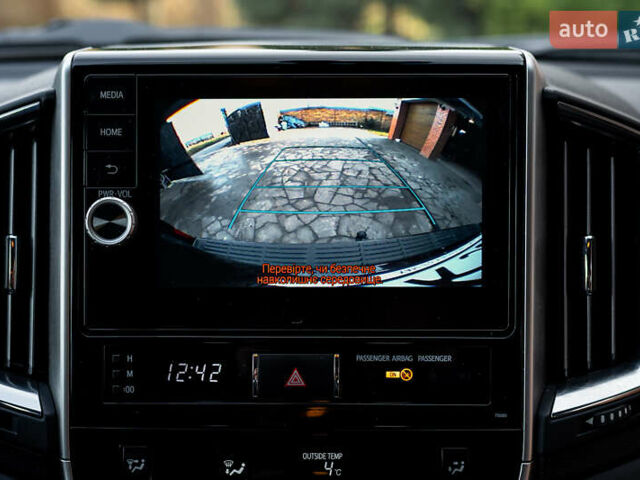 Чорний Тойота Ленд Крузер, об'ємом двигуна 4.5 л та пробігом 82 тис. км за 57900 $, фото 27 на Automoto.ua