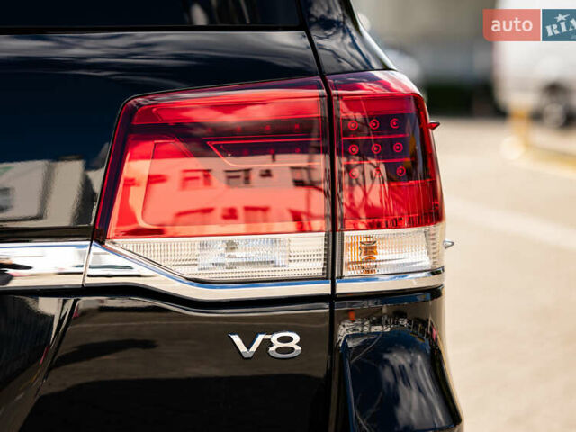 Чорний Тойота Ленд Крузер, об'ємом двигуна 4.46 л та пробігом 46 тис. км за 78000 $, фото 7 на Automoto.ua